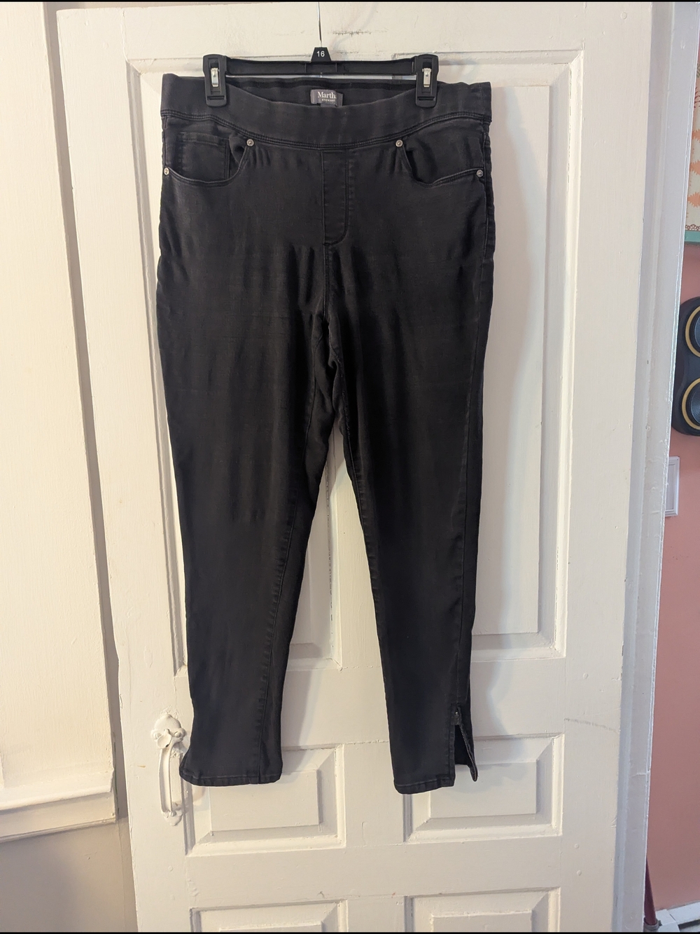Martha Stewart Charcoal Skinny Pull-On Pants